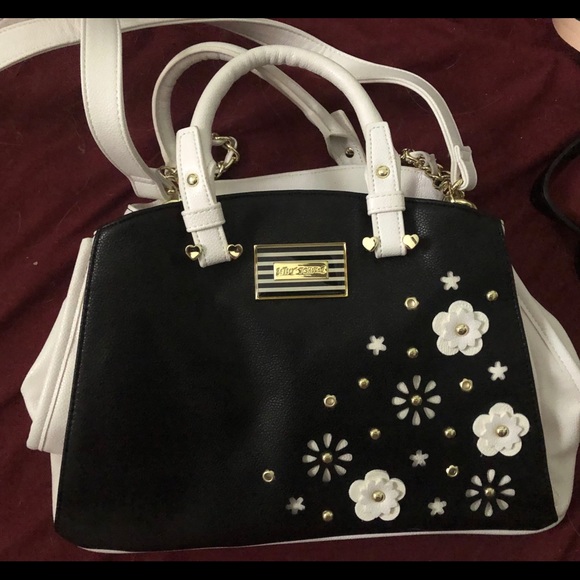Betsey Johnson purse - Picture 2 of 2